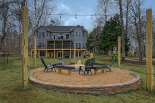 Lka Luxury Sandy Beach, Sauna, Hot Tub, Firepit - Bumpass - 8