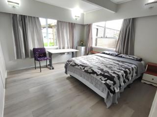 Wast Massey holiday home 3 bedroom - Auckland - 0