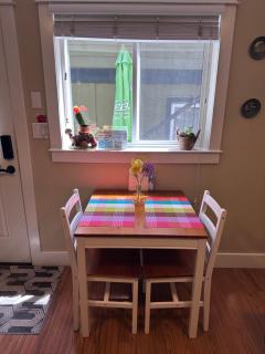 Separate entry sweet home - Victoria - 1
