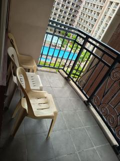 Condo MOA with pool access WS811 - 2
