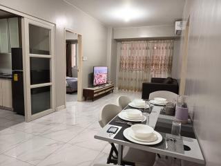 Condo MOA with pool access WS811 - 0