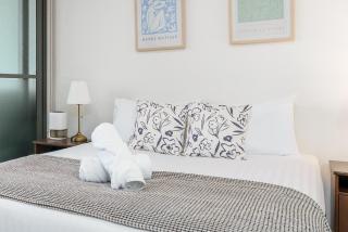 Convenient City Apartment in the Heart of Braddon - - 2