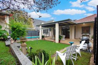 Santa Maria - Saltwater Pool, Exquisite Style - Wagga Wagga - 8