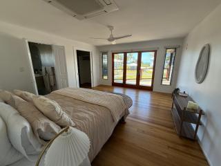 Beach house at Bangalee - 6