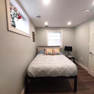 Modern,1BR Guesthouse Studio - 2