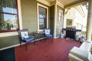 The Gregory House - A Maine Victorian Mansion - Saco - 8
