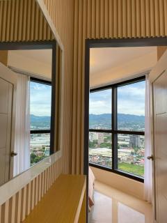 Luxury High Rise Condo with Panoramic City View of Mandaue and Cebu - Mandaue-stad - 0
