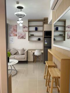 Luxury High Rise Condo with Panoramic City View of Mandaue and Cebu - Mandaue-stad - 5