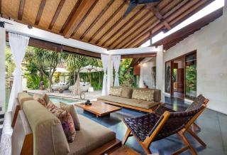 Villa Shantika by Villa Finder - Seminyak - 8