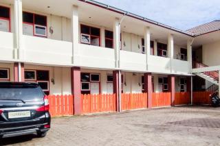 Urbanview Hotel Falah Residence Syariah By RedDoorz - Padang - 5