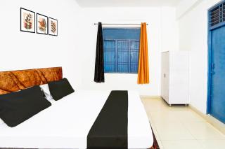 Hotel O Pari In Hotel - Ghaziabad - 1