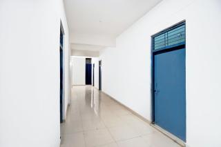 Hotel O Pari In Hotel - Ghaziabad - 7