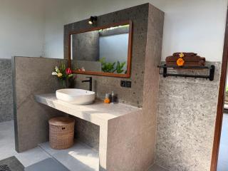 Shankaras Villa Ubud - 4