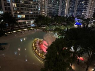 Modern Beach View Condo at Azure Urban Resort Residences - Vesta Property - Manila - 6