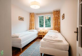 SIENNY MARKET 2-Bedroom Apartment Old Town Parking by Stayly - 7