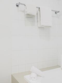 Private Apartment Rare Loft Style Penthouse Bourke St Mall with Parking - Melbourne - 7
