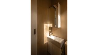 East Village Inn1 by Tiny Away - - 2