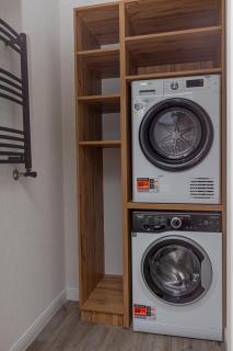 Apartament pe 2 nivele Central! - Chişinău - 1