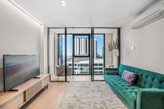 Private Apartment Peaceful High Rise Haven with Bay Views, Pool, Gym - Melbourne - 8