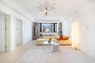 Sunny Abode-Bund view apartment 300m from Yu Garden Modern luxury 3-bedroom, 2-bathroom residence - Shanghai - 1