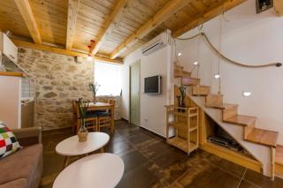 Dvor - Old Town Stone House - Trogir - 7