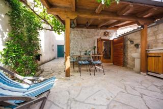 Dvor - Old Town Stone House - Trogir - 9
