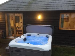 Horseshoe Cottage - Alkham - 0
