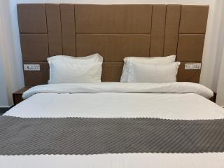 The Shalam Resort श्रीकृष्ण शरणं मम - Lansdowne - 2