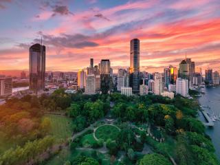 HUGE 3bed 3Bath Skyhigh view - Brisbane - 0