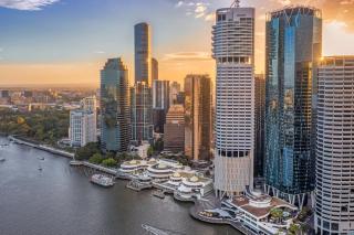 HUGE 3bed 3Bath Skyhigh view - Brisbane - 7