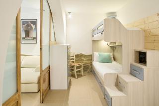 Victoria Garden Lifestyle - 8
