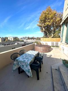 L1 Duplex 10P Jacuzzi Terrasse Vue Mer et Montagne - 7