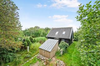 Lovely Beach Home Enveloped In Green Surroundings - Ebeltoft - 8