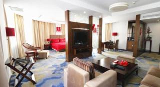 Qingdao Royal Garden Hotel - Qingdao - 2