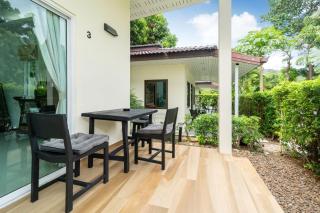 Oxavia Garden Oasis B3 in Nai Harn with Jaccuzzi - 5