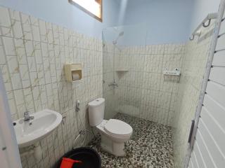 Cherry Homestay - Kuta Lombok - 3