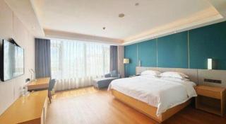 Lavande Hotel·Dongxing Port - 1