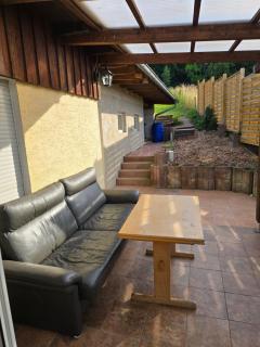 3 Bad Ground Floor Flat - - 1