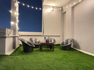 Penthouse Escape 1BHK Park View Flat in Kondapur - Hyderabad - 0