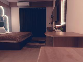 CozyCity Retreat 2 Studio Apartment with Kitchen Perfect for longer stays - Lucknow - 7
