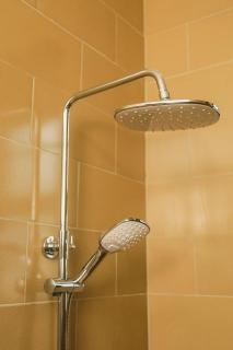 Cozy 2BR Apt With free WiFi & Parking Bweya Kajjansi - Kajansi - 7