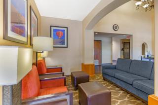 Comfort Inn & Suites Socorro - 4