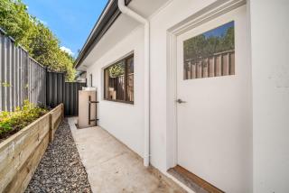 Cozy Kambah 1 Bedroom Near Shops & Parks - Kambah - 4
