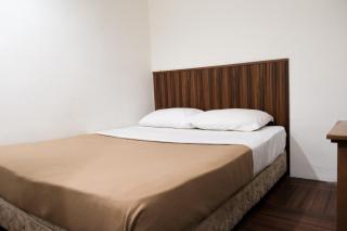 Impress Star Hotel - - 5