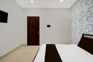 Hotel O THE CROWN GUEST HOUSE - Ghaziabad - 2