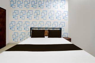 Hotel O THE CROWN GUEST HOUSE - Ghaziabad - 4