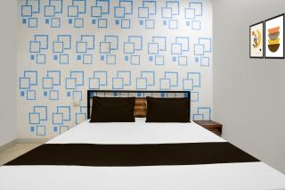 Hotel O THE CROWN GUEST HOUSE - Ghaziabad - 3