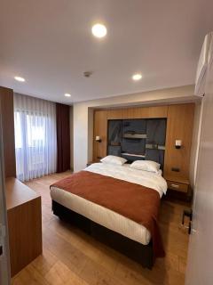 Questa Deluxe Hotel - - 9