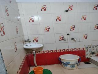 Shagun Yatri Grah - Ujjain - 1