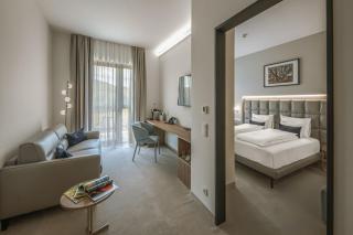 Hotel Essence - 1